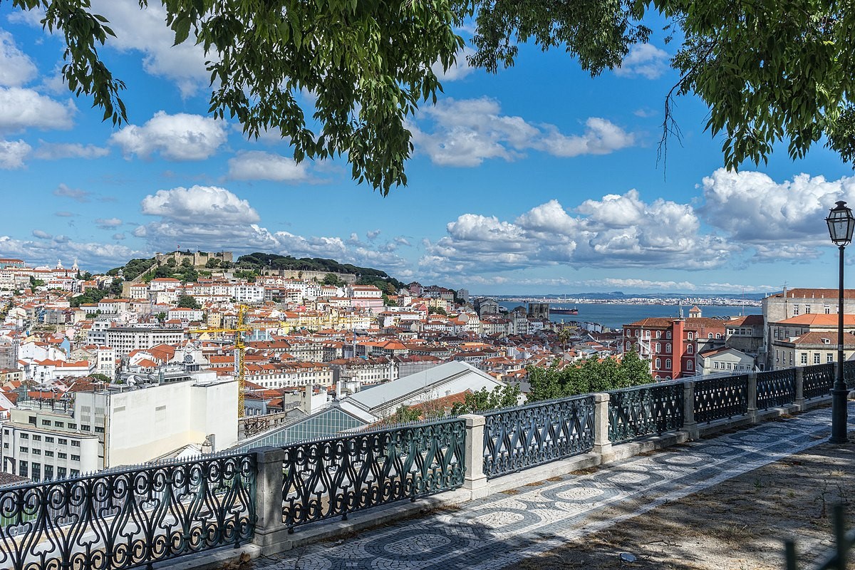 belvédère de Sao Pedro de Alcantara Lisbonne