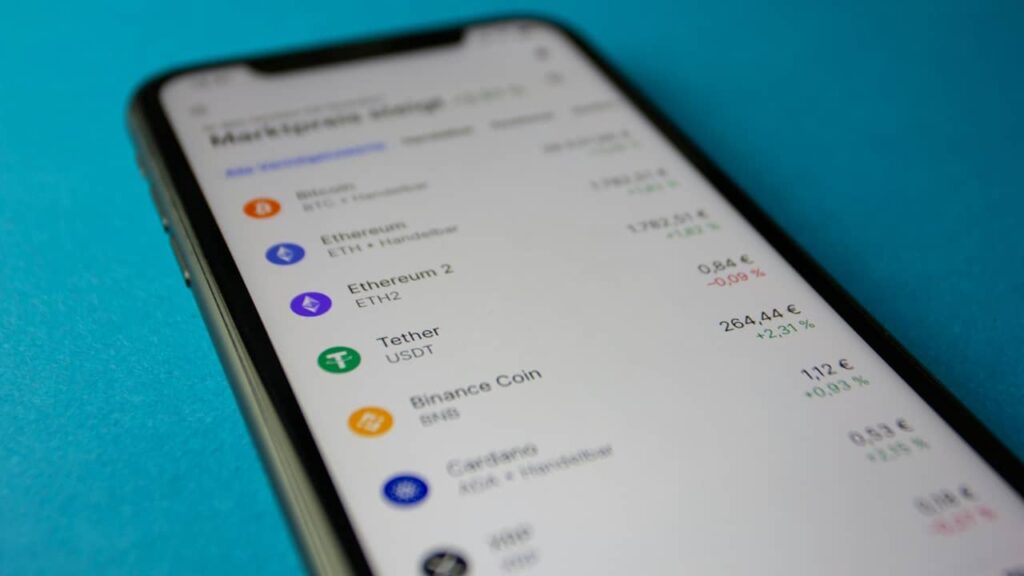 Comment fonctionnent les nouvelles cryptomonnaies face aux géants établis ?