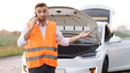 Voitures électriques : les pannes les plus fréquentes en 2025 et comment les éviter panne voitures electriques
